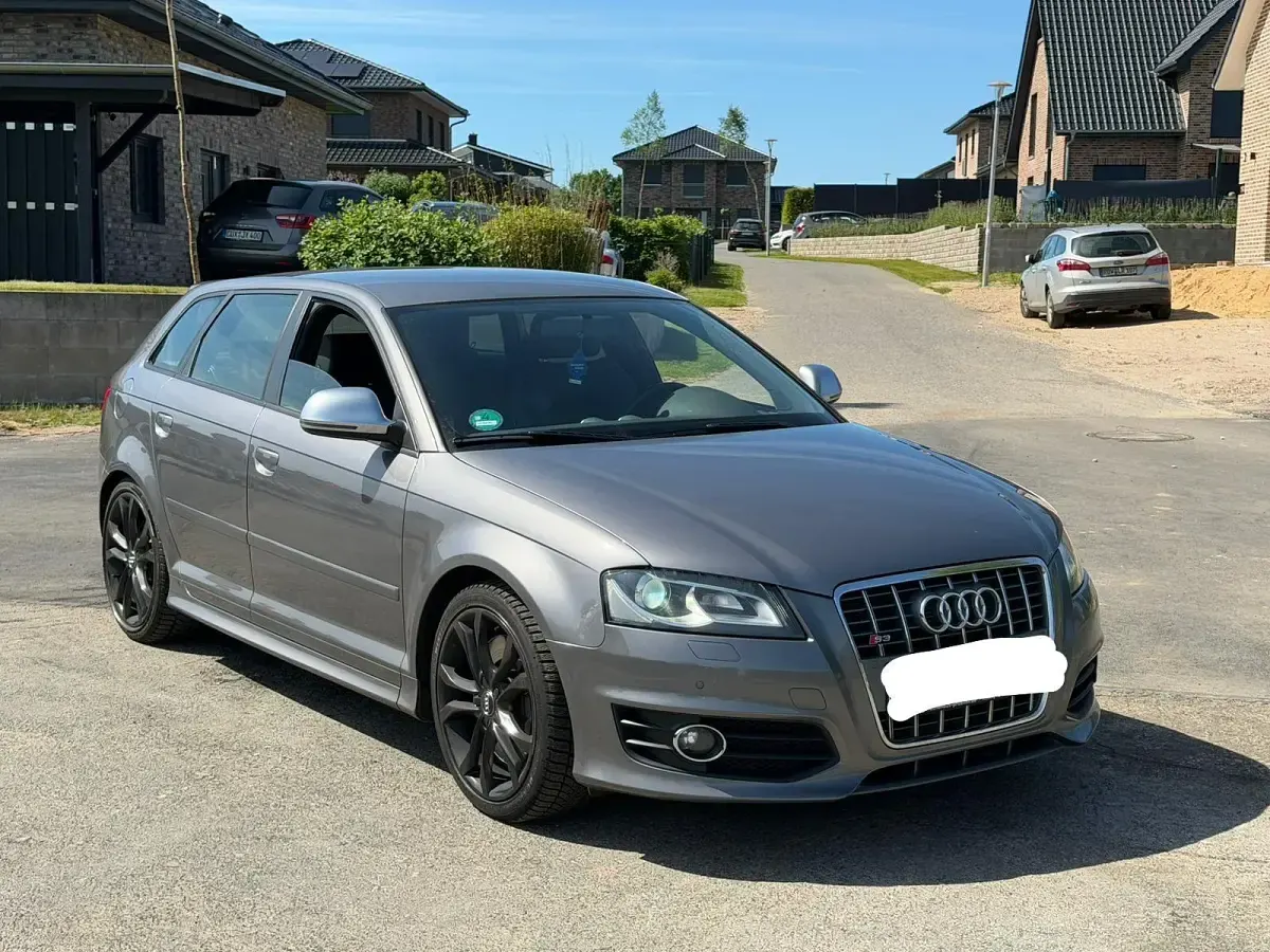 Gebraucht Audi S3 265 PS (194 kW) 2010 Grau Kleinwagen