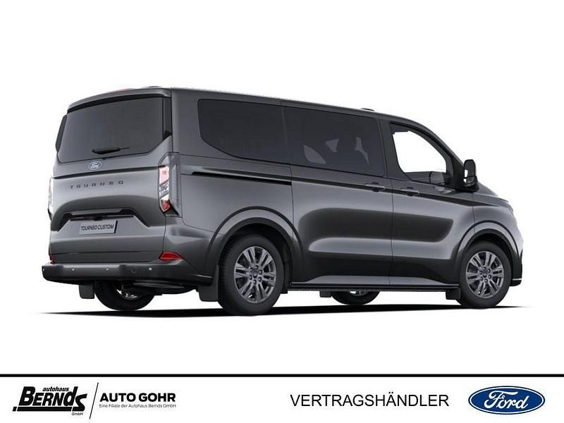 Neu Ford Tourneo Titanium 136 PS (100 kW) 2025 Grau Van / Kleinbus