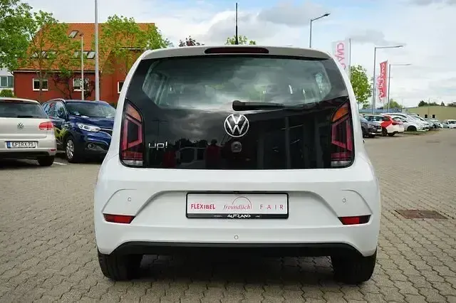 Gebraucht VW up! Basis 65 PS (47 kW) 2022 Weiß Kleinwagen