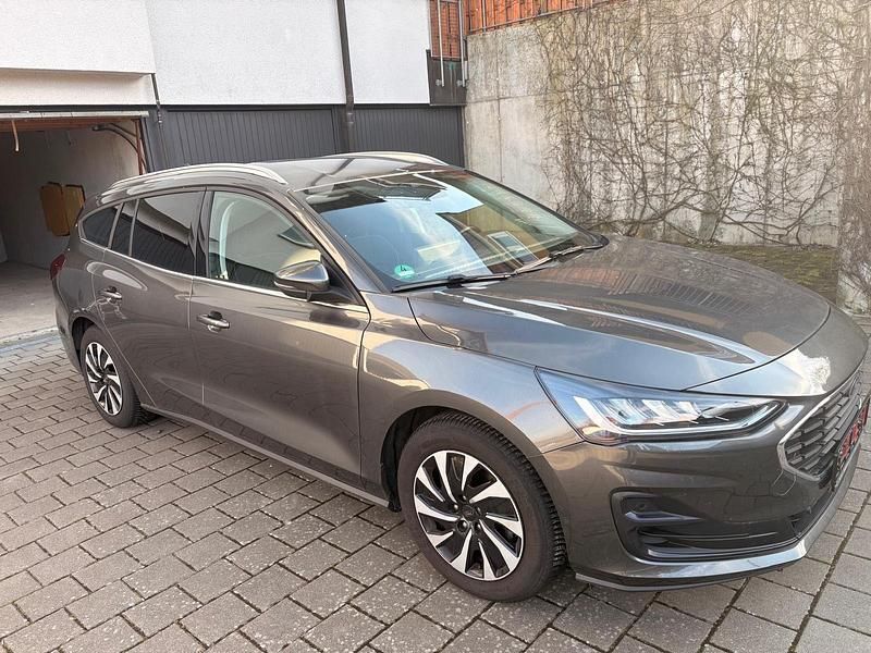 Gebraucht Ford Focus 155 PS (114 kW) 2023 Kombi