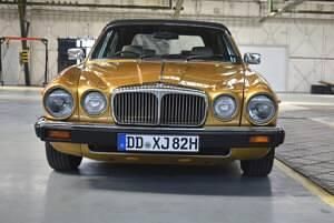 Gebraucht Daimler Sovereign 204 PS (150 kW) 1982 Gold Limousine