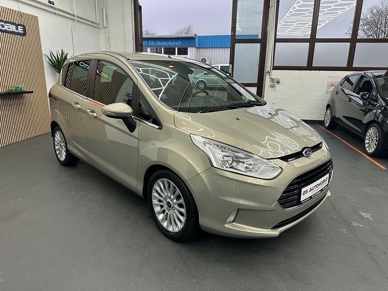 Gebraucht Ford B-MAX Titanium 101 PS (74 kW) 2013 Silber Van / Kleinbus