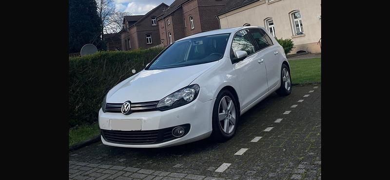 Gebraucht VW Golf VI Sport 2010 Weiß Kleinwagen