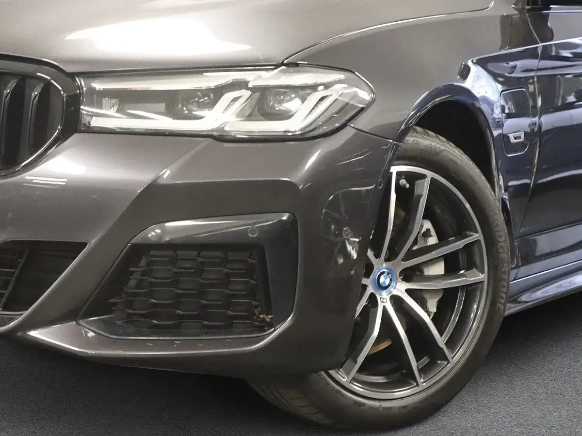 Używany BMW 530e Efficient Dynamics 292 KM (214 kW) 2023 Szary Kombi