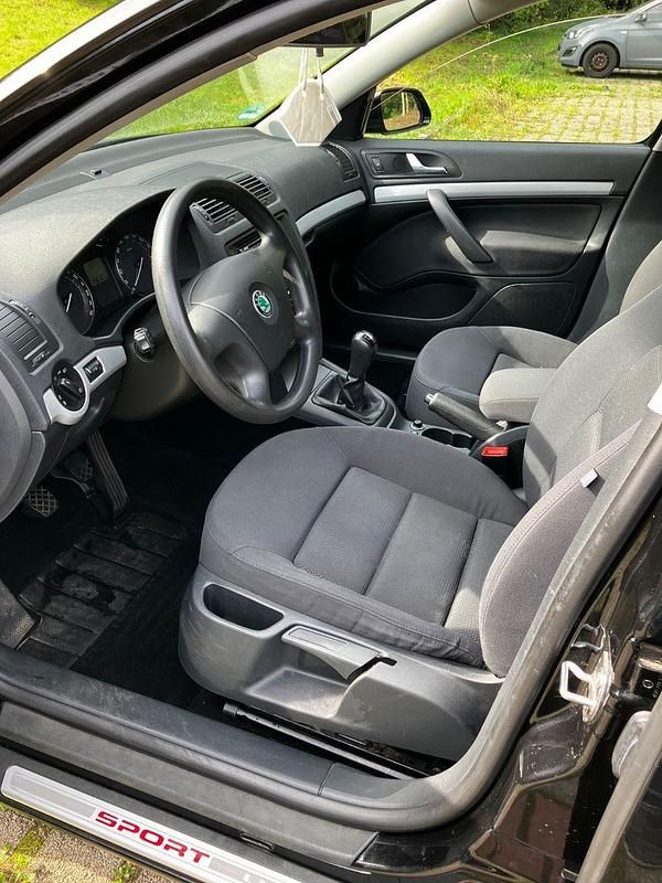 Gebraucht Skoda Octavia 116 PS (85 kW) 2006 Schwarz Kombi