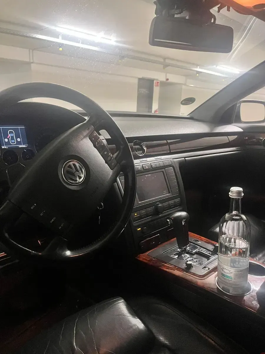 Gebraucht VW Phaeton 335 PS (246 kW) 2006 Grau Limousine