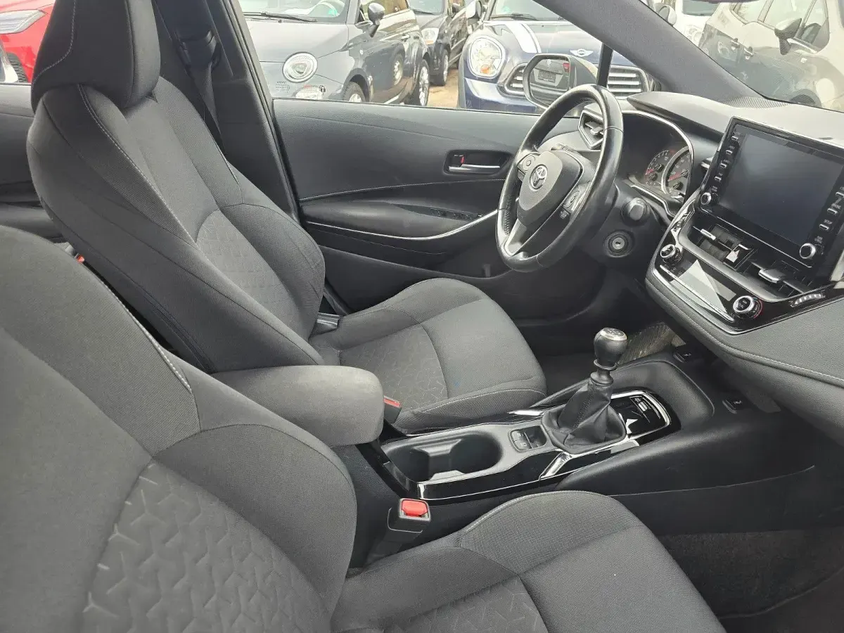 Gebraucht Toyota Corolla Comfort 116 PS (85 kW) 2009 Gold Limousine