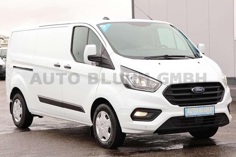 Gebraucht Ford Transit Custom 131 PS (96 kW) 2023 Frostweiß Van / Kleinbus