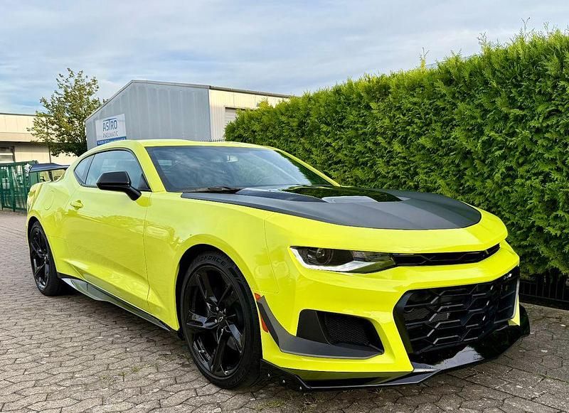 Gelb Gebraucht 2020 Chevrolet Camaro SS | 42.999 € (Fairer Preis) - Bild 1/4