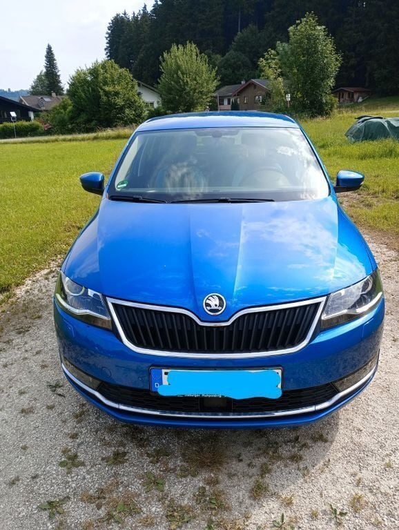 Blau Gebraucht 2019 Skoda Rapid Clever Limousine | 11.400 € (Guter Preis) - Bild 1/4