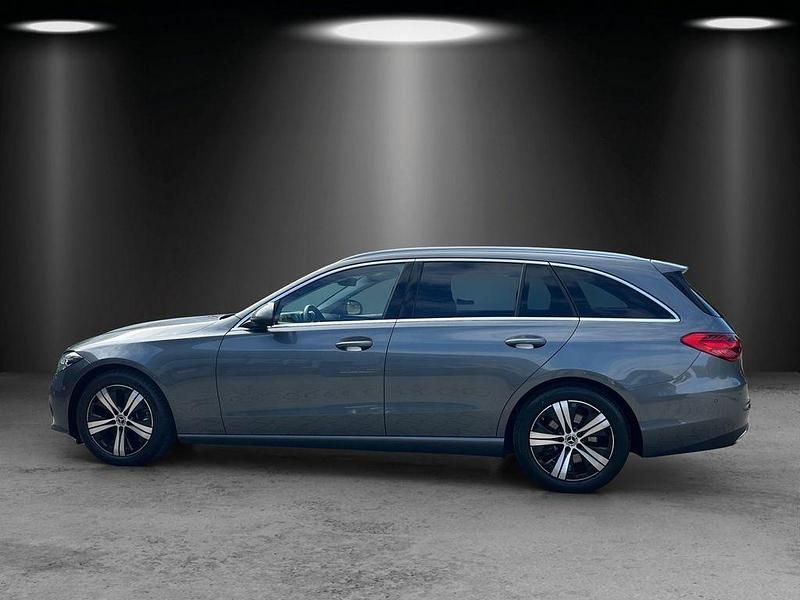 Gebraucht Mercedes C220 200 PS (147 kW) 2023 Grau Limousine