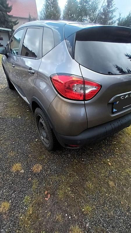 Gebraucht Renault Captur Experience 90 PS (66 kW) 2016 Grau SUV
