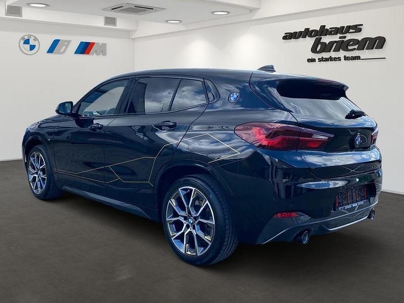 Gebraucht BMW X2 Performance 231 PS (169 kW) 2022 Saphirschwarz SUV