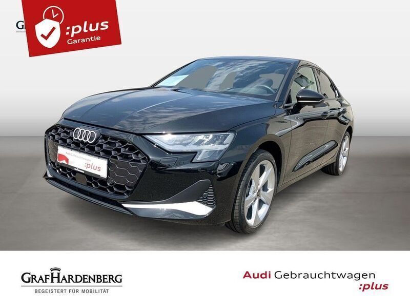 Mythosschwarz metallic Gebraucht 2024 Audi A3 Advanced Plus Limousine | 32.930 € - Bild 1/4