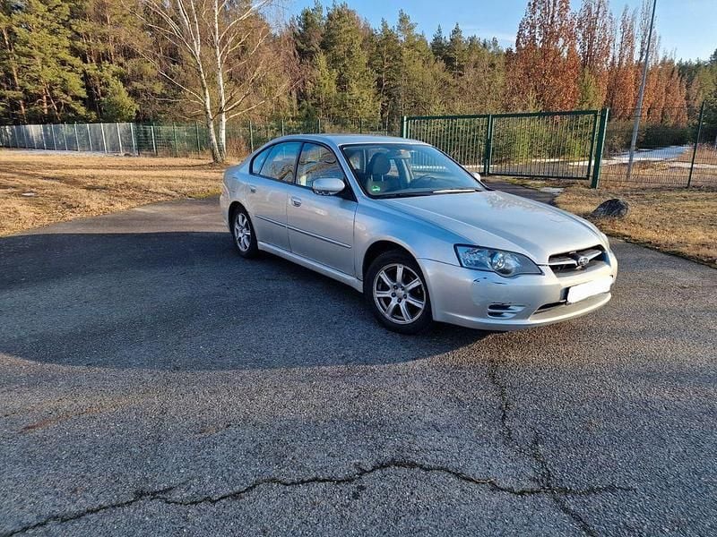 Gebraucht Subaru Legacy 137 PS (100 kW) 2004 Silber Limousine