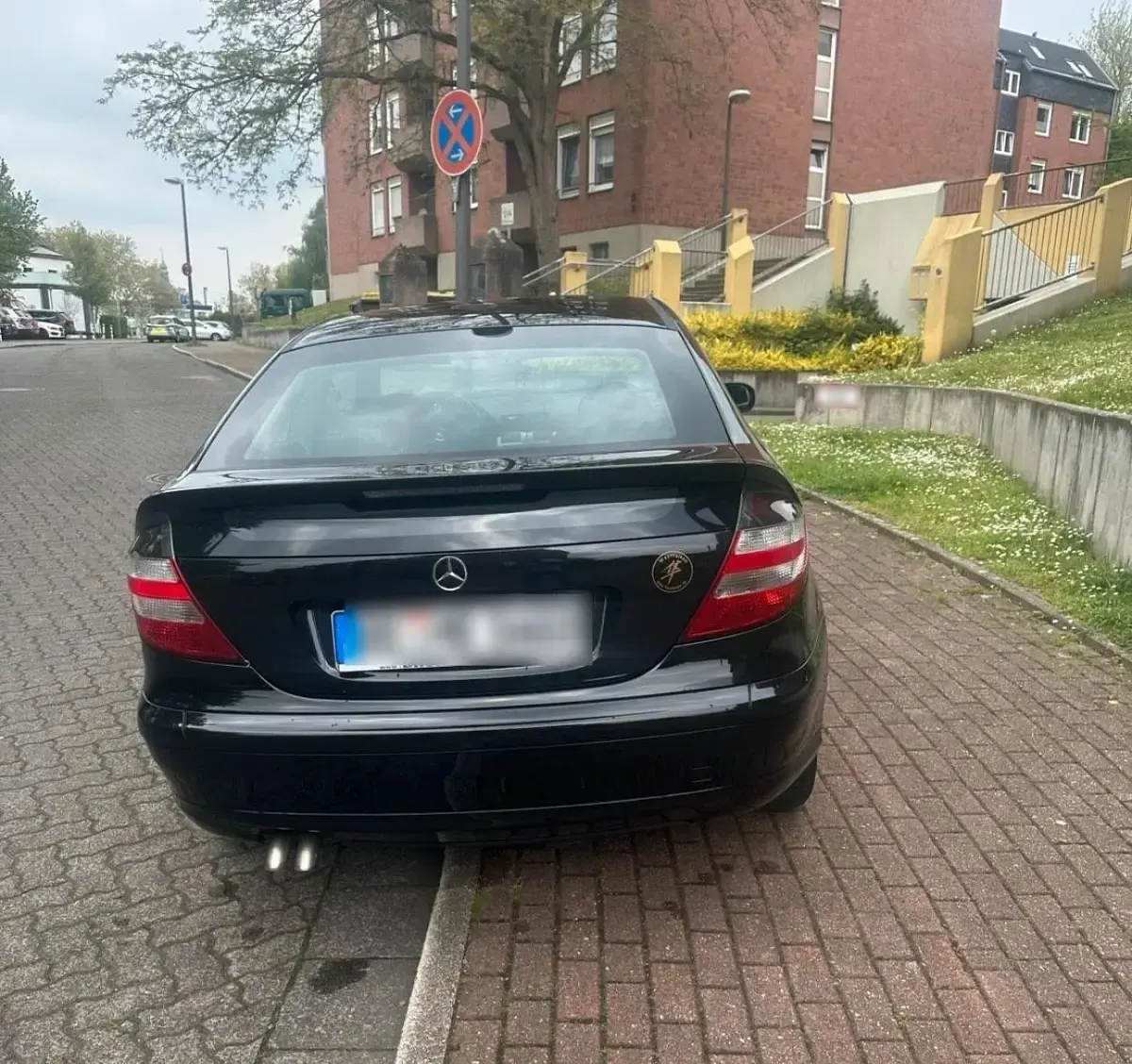 Gebraucht Mercedes C200 122 PS (89 kW) 2006 Schwarz Coupé