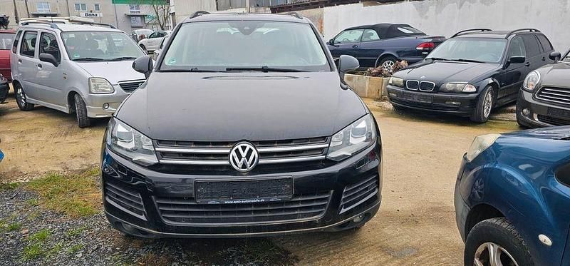 Schwarz Gebraucht 2012 VW Touareg SUV | 11.399 € (Guter Preis) - Bild 1/4