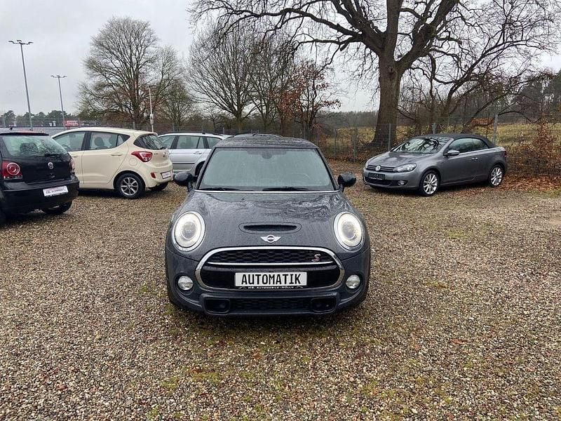 Grau Gebraucht 2018 Mini Cooper S Kleinwagen | 17.990 € (Fairer Preis) - Bild 1/4