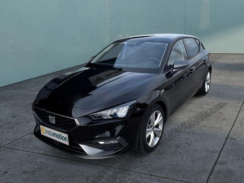 Schwarz Gebraucht 2024 Seat Leon FR Kleinwagen | 26.699 € (Fairer Preis) - Bild 1/4