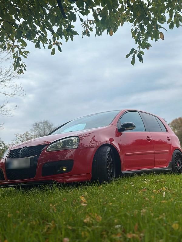 Gebraucht VW Golf V GTI 200 PS (147 kW) 2005 Rot Kleinwagen