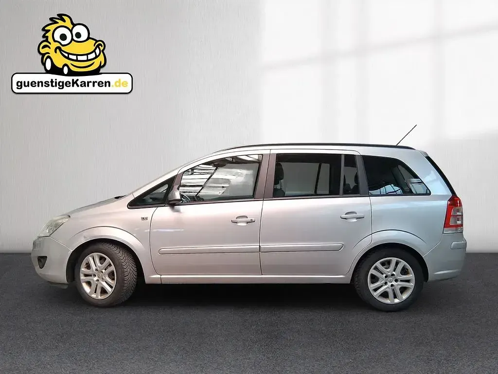 Gebraucht Opel Zafira Edition 140 PS (102 kW) 2009 Silber Van / Kleinbus