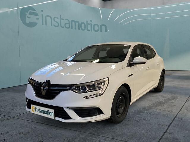 Gebraucht Renault Mégane IV Life 116 PS (85 kW) 2019 Weiß Limousine