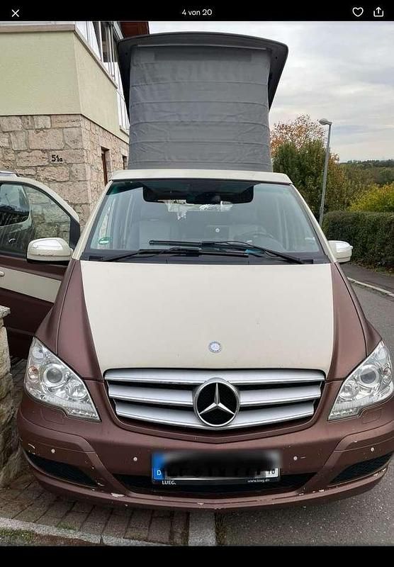 Beige Gebraucht 2013 Mercedes Viano Van / Kleinbus | 18.800 € (Teuer) - Bild 1/4