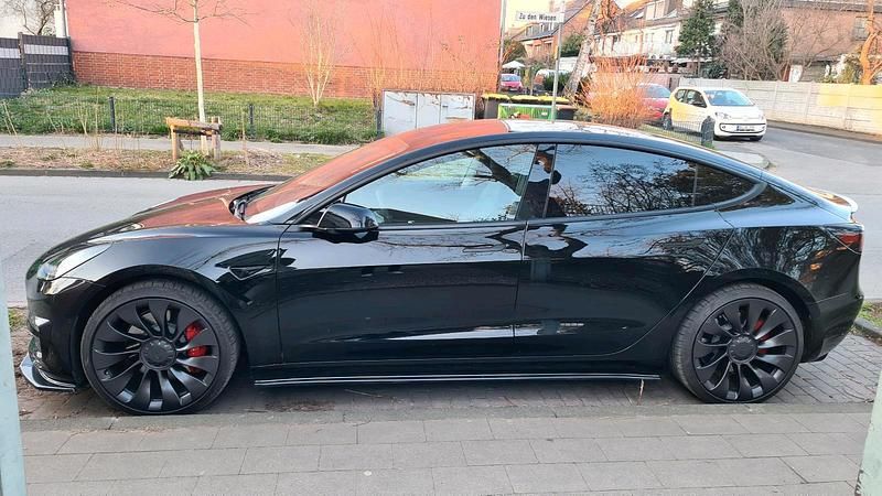 Gebraucht Tesla Model 3 Performance 386 kW (525 PS) 2021 Schwarz Limousine