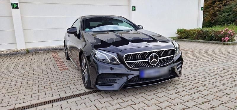 Second-hand Mercedes E200 AMG 184 CP (135 kW) 2017 Negru Coupe