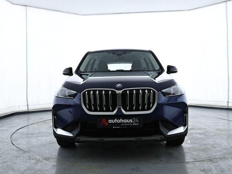 Gebraucht BMW iX1 230 kW (313 PS) 2022 Blau SUV