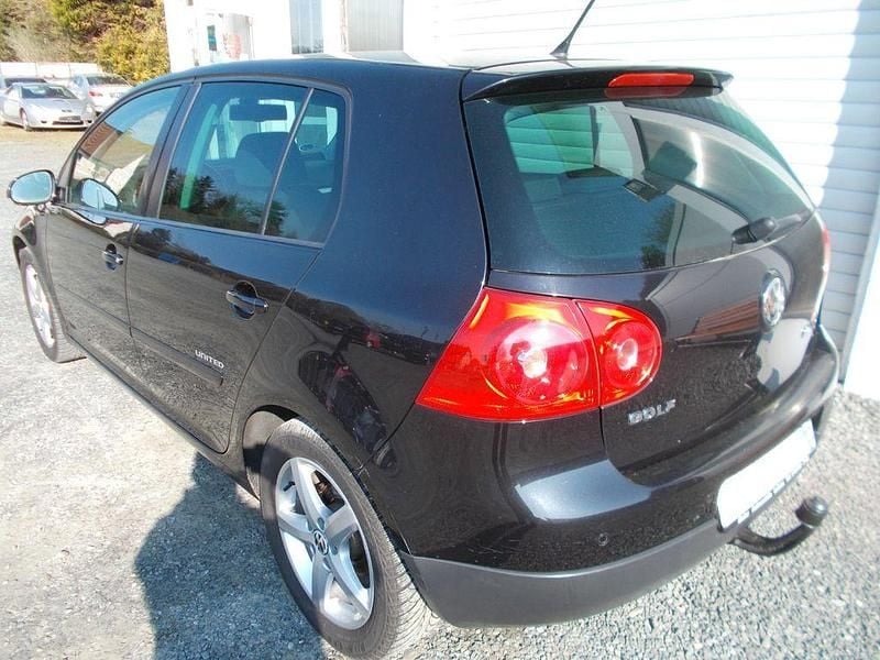 Gebraucht VW Golf VI United 140 PS (102 kW) 2008 Schwarz Kleinwagen