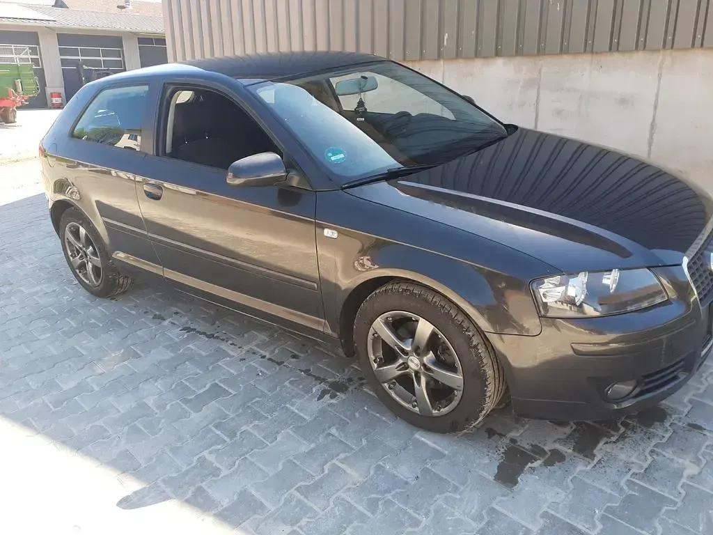 Gebraucht Audi A3 Attraction 125 PS (91 kW) 2008 Schwarz Kleinwagen