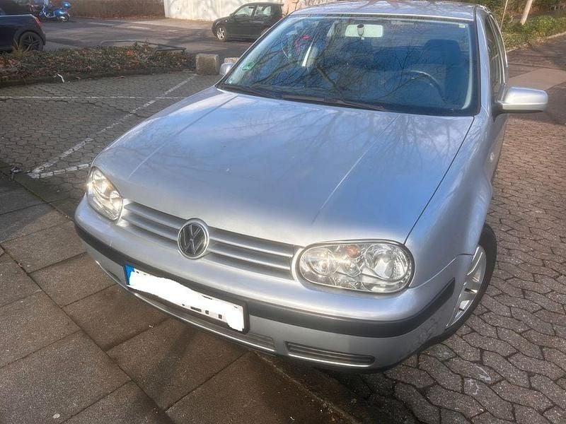 Gebraucht VW Golf IV 75 PS (55 kW) 2001 Grau Limousine