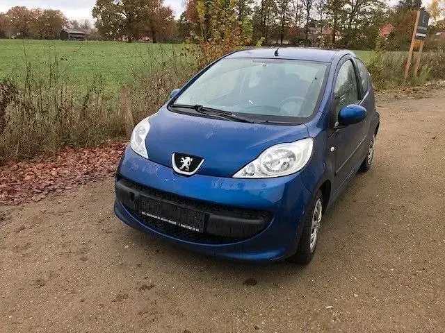 Gebraucht Peugeot 107 Filou 68 PS (50 kW) 2005 Blau Kleinwagen