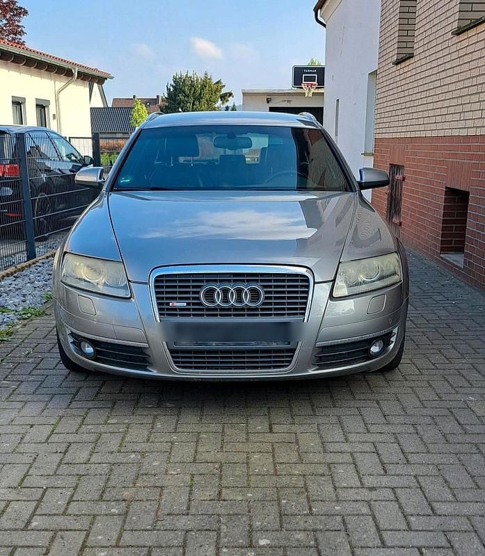 Grau Gebraucht 2005 Audi A6 Kombi | 1.800 € (Superpreis) - Bild 1/4