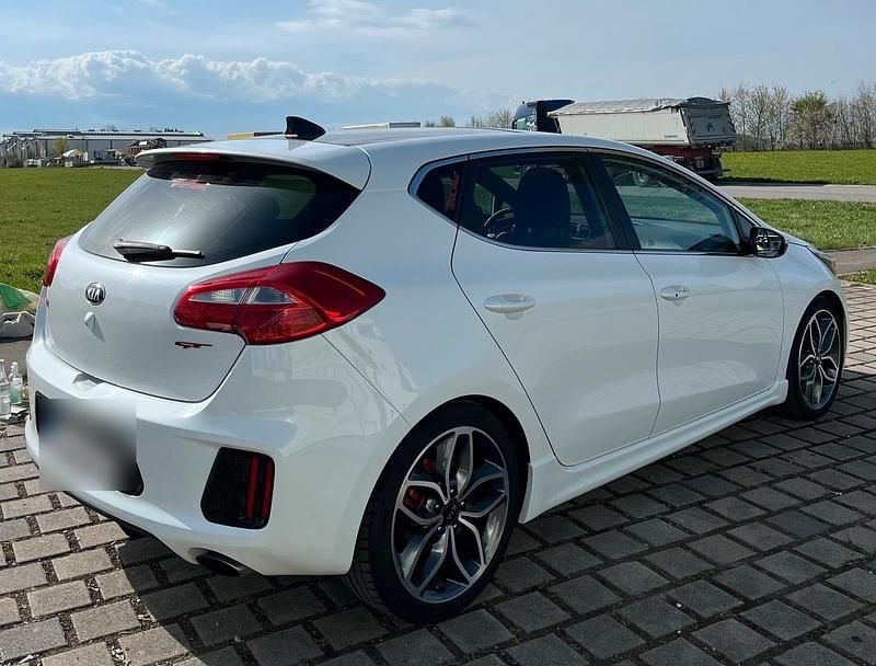 Occasion Kia Ceed GT GT 204 ch (150 kW) 2017 Blanc Berline