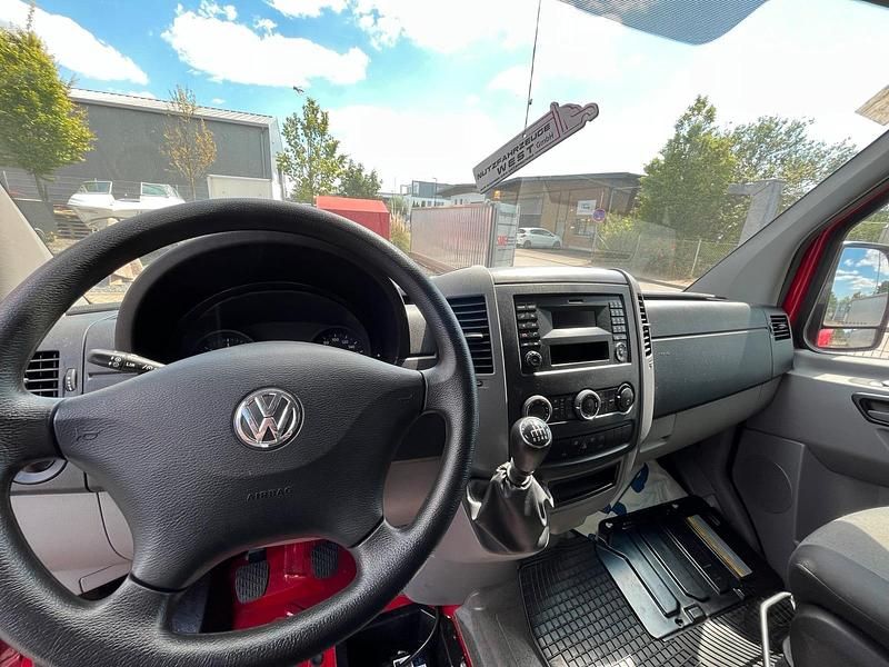 Gebraucht VW Crafter 110 PS (80 kW) 2016 Rot Van