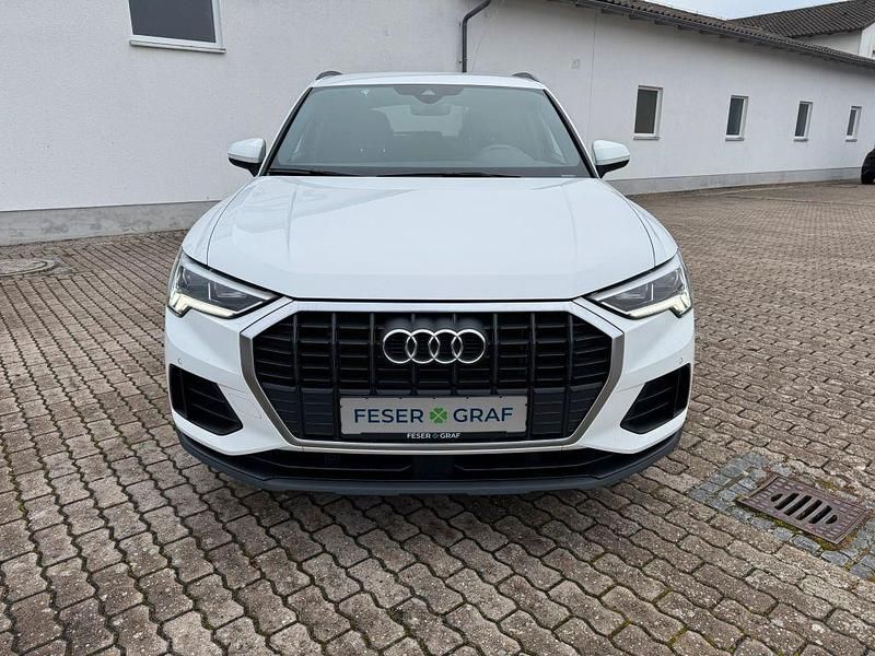 Gebraucht Audi Q3 Ambiente 245 PS (180 kW) 2022 Ibisweiß SUV