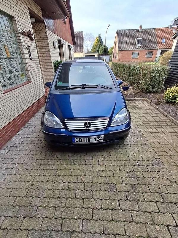 Gebraucht Mercedes A160 Classic 102 PS (75 kW) 2003 Blau Limousine
