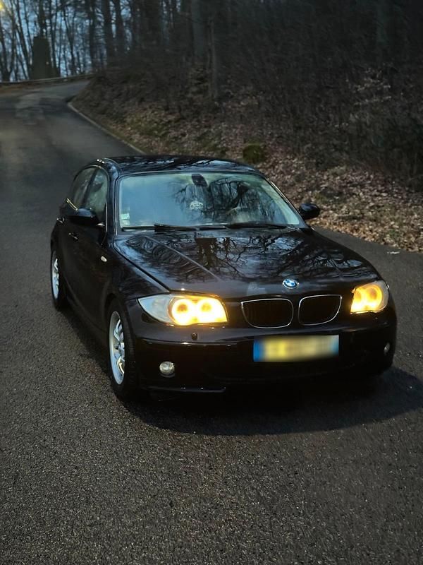 Gebraucht BMW 120 150 PS (110 kW) 2007 Schwarz Kleinwagen