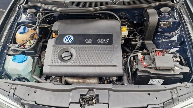 Gebraucht VW Golf IV Edition 105 PS (77 kW) 2001 Blau Limousine