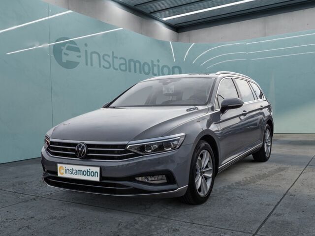Gebraucht VW Passat R 190 PS (139 kW) 2022 Grau Kombi