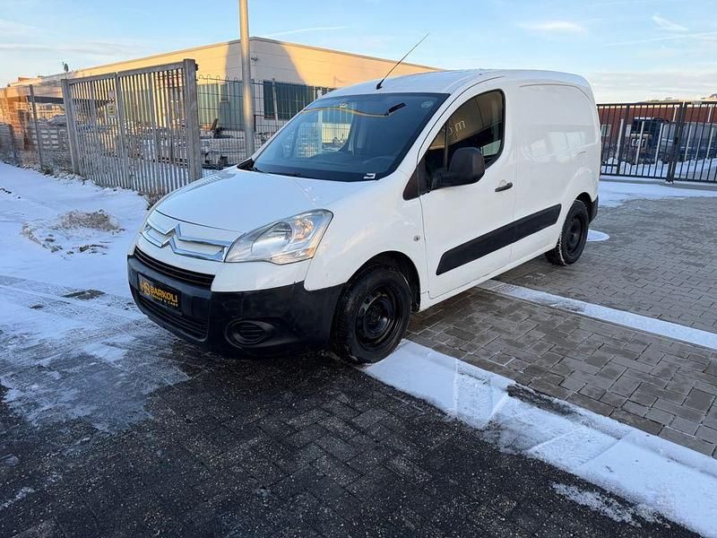 Gebraucht Citroën Berlingo Advance 75 PS (55 kW) 2008 Weiß Van / Kleinbus