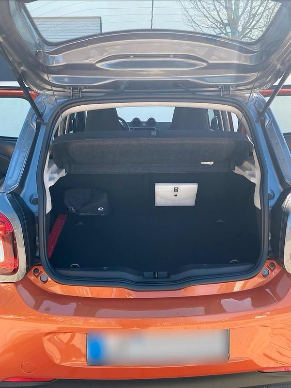 Gebraucht Smart ForFour Passion 90 PS (66 kW) 2017 Orange Kleinwagen