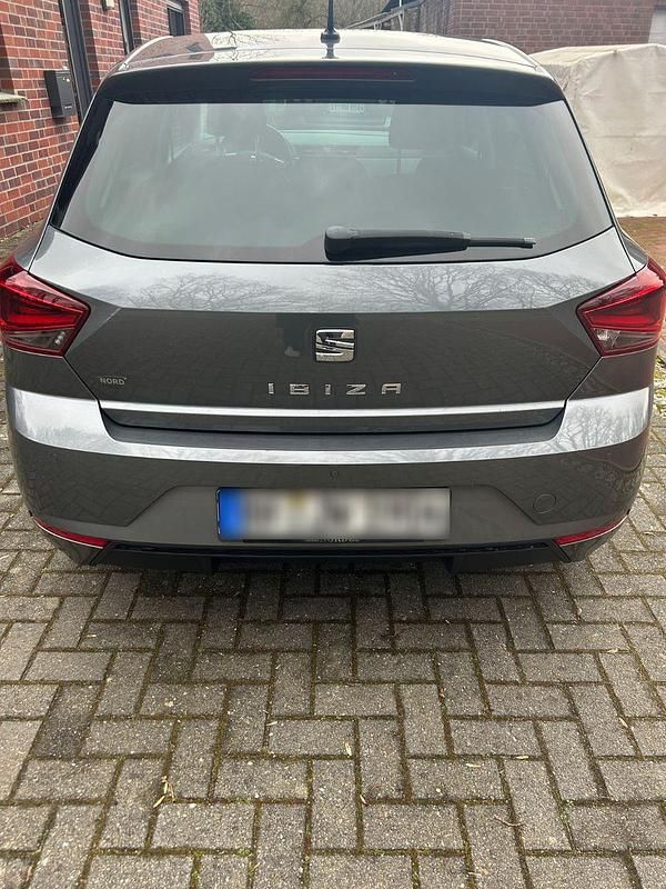 Gebraucht Seat Ibiza 75 PS (55 kW) 2017 Grau Kleinwagen