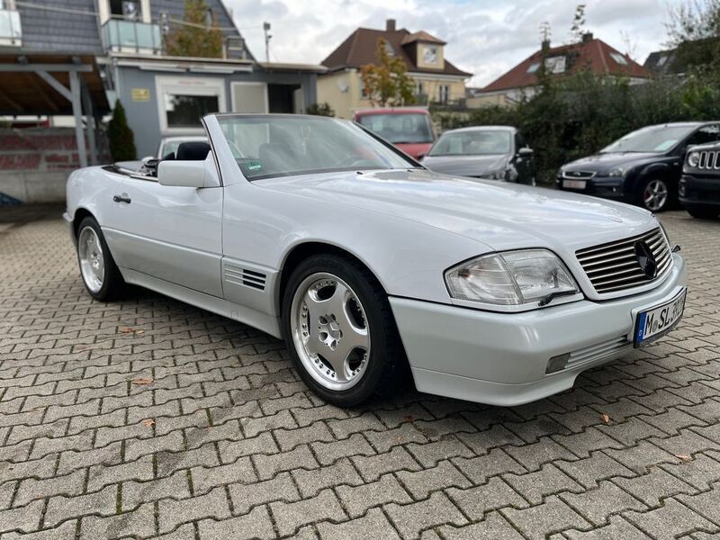 Weiß Gebraucht 1992 Mercedes SL300 Cabrio | 30.900 € - Bild 1/4