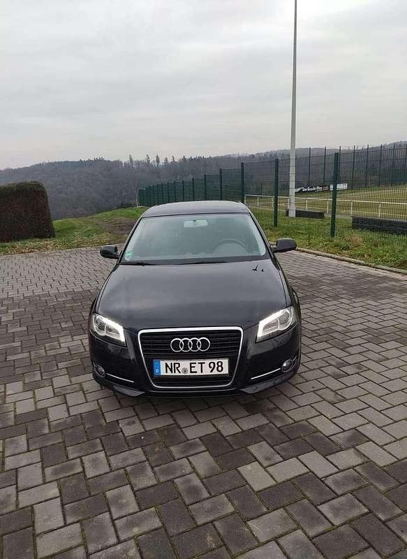 Gebraucht Audi A3 Ambition 140 PS (102 kW) 2011 Schwarz Kleinwagen