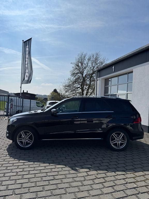 Gebraucht Mercedes GLE350 258 PS (189 kW) 2018 Schwarz SUV