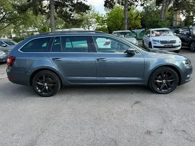 Gebraucht Skoda Octavia Style 190 PS (139 kW) 2017 Grau Kombi