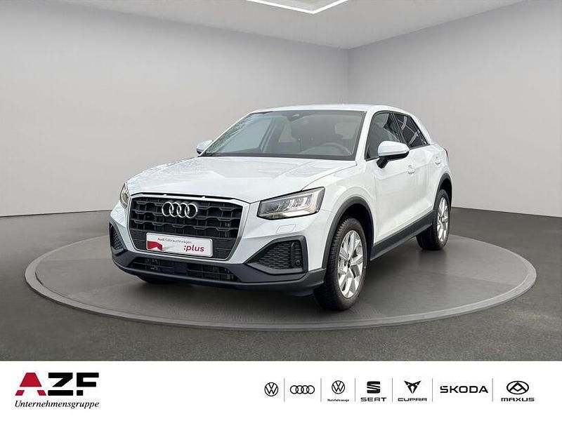 Gebraucht Audi Q2 Ambiente 150 PS (110 kW) 2025 Gletscherweiß metallic SUV
